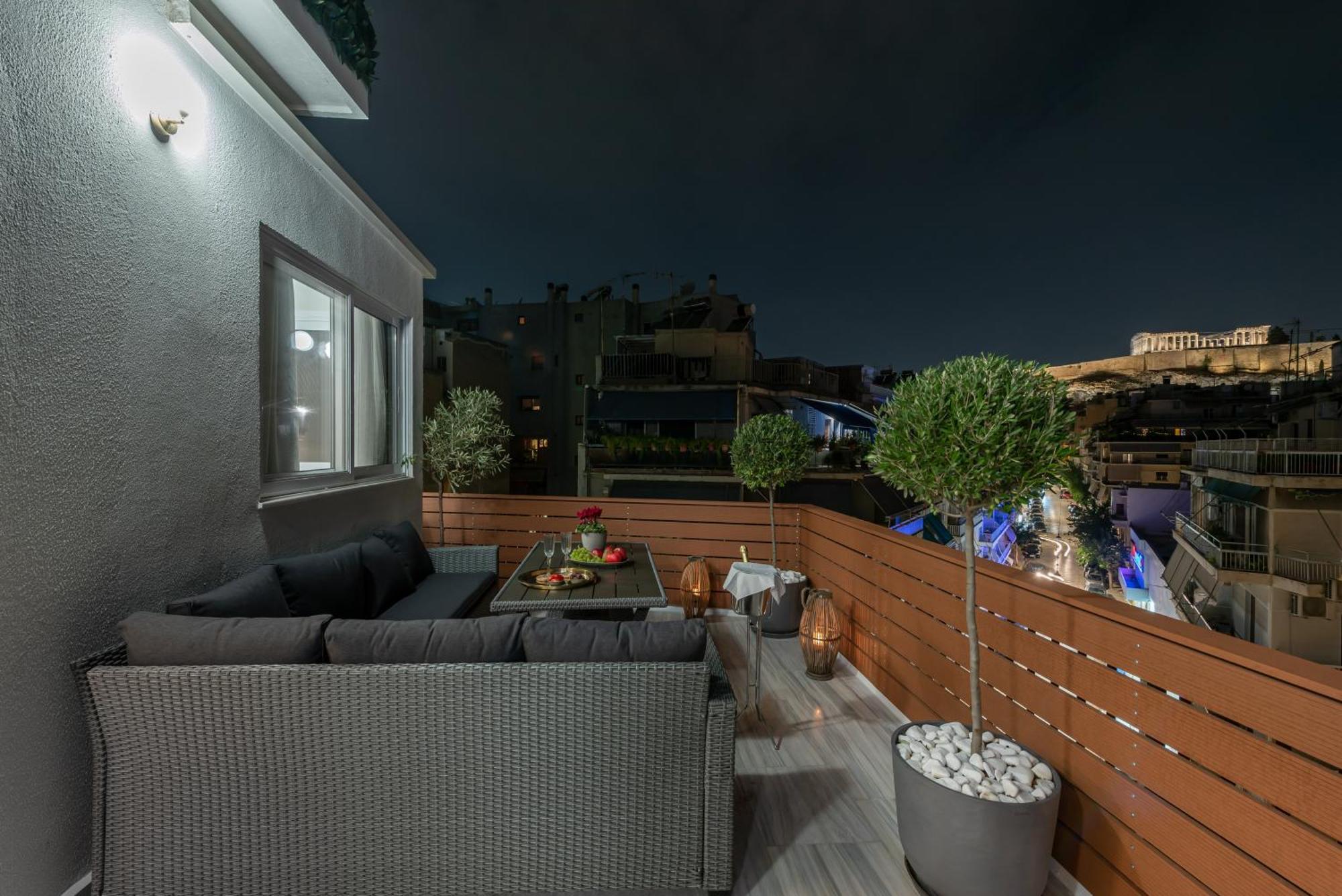 Апартаменти Acropolis Divine Penthouse Афіни Екстер'єр фото